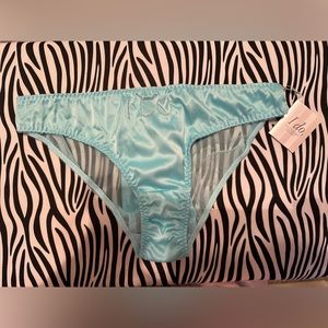 Victoria Secret “I Do” Collection (Rare) Large